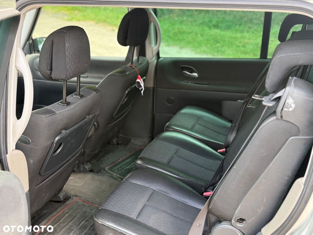 Renault Espace 2.0 Privilege - 14