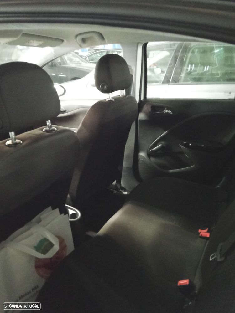 Opel Corsa 1.3 CDTi Edition - 8