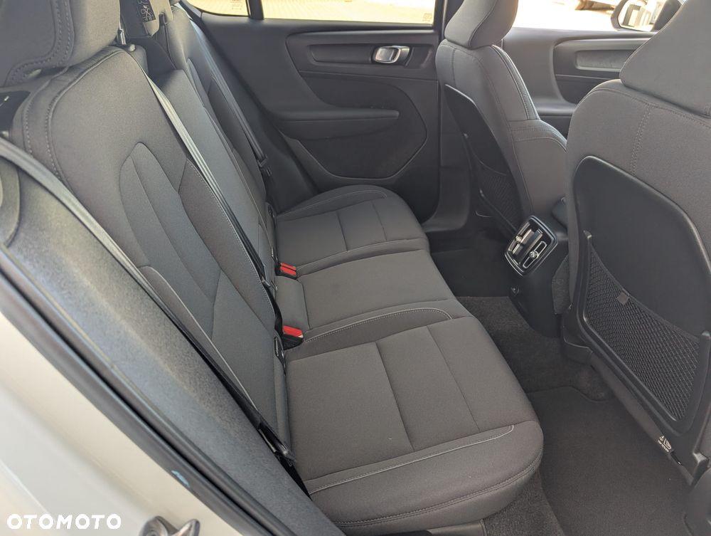 Volvo C40 Recharge 82 kWh Twin Motor Ultimate - 22