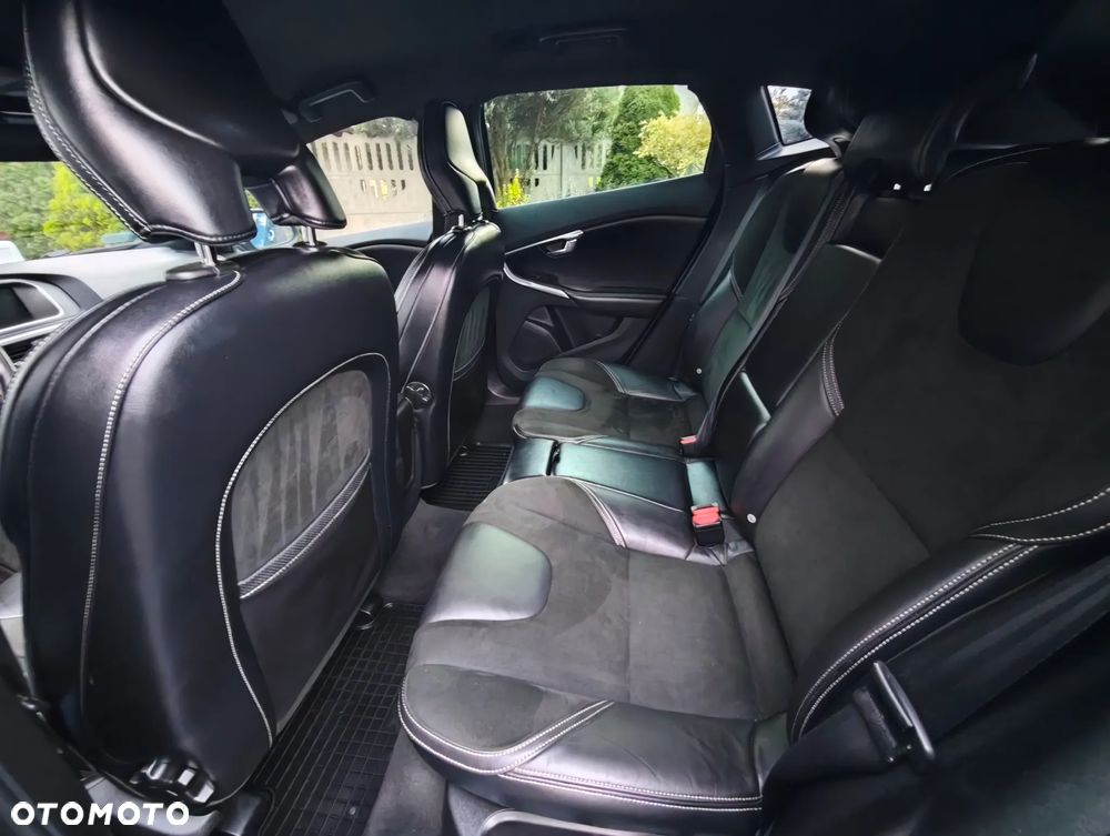 Volvo V40 D2 RDesign - 32
