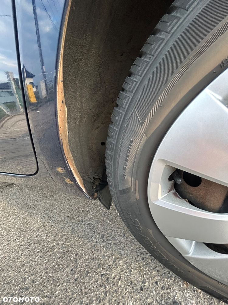 Toyota Yaris 1.3 Sol - 15