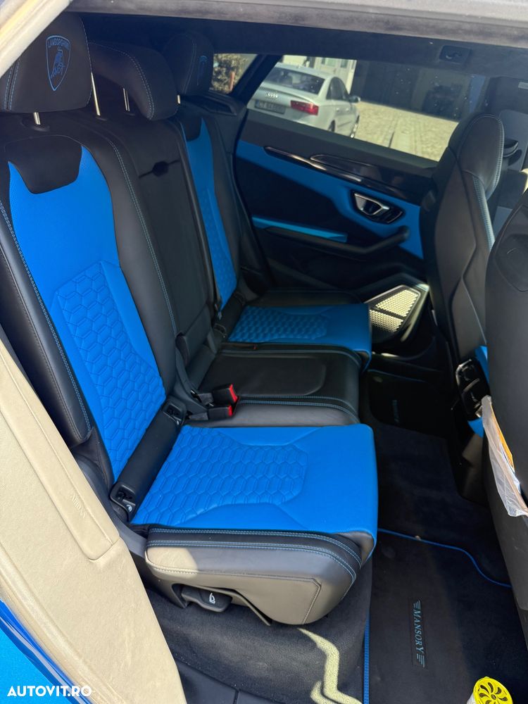 Lamborghini URUS - 15