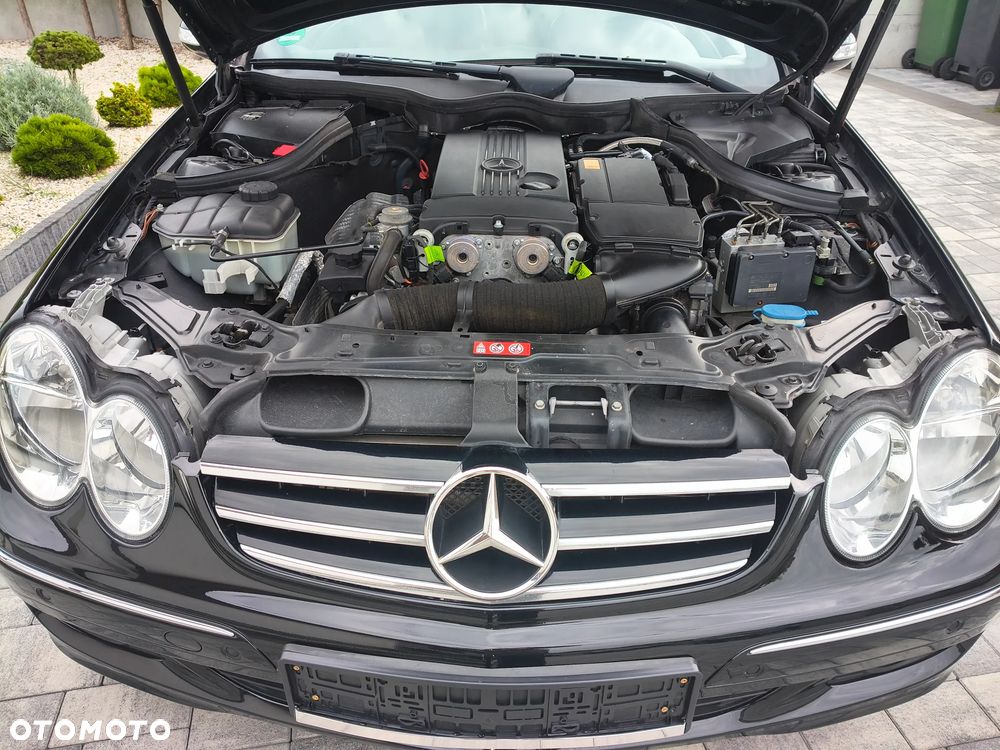 Mercedes-Benz CLK - 31