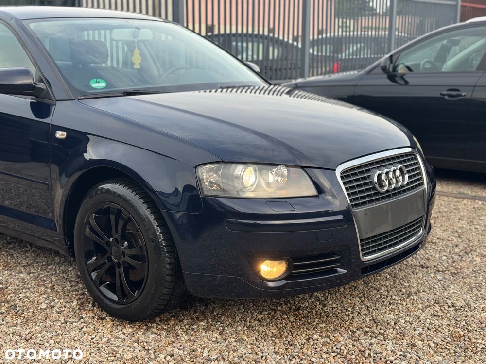 Audi A3 Sportback - 4