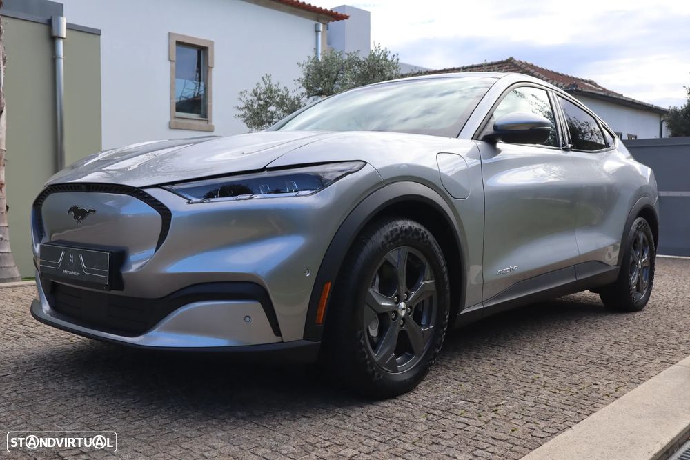 Ford Mustang Mach-E Standard - 1