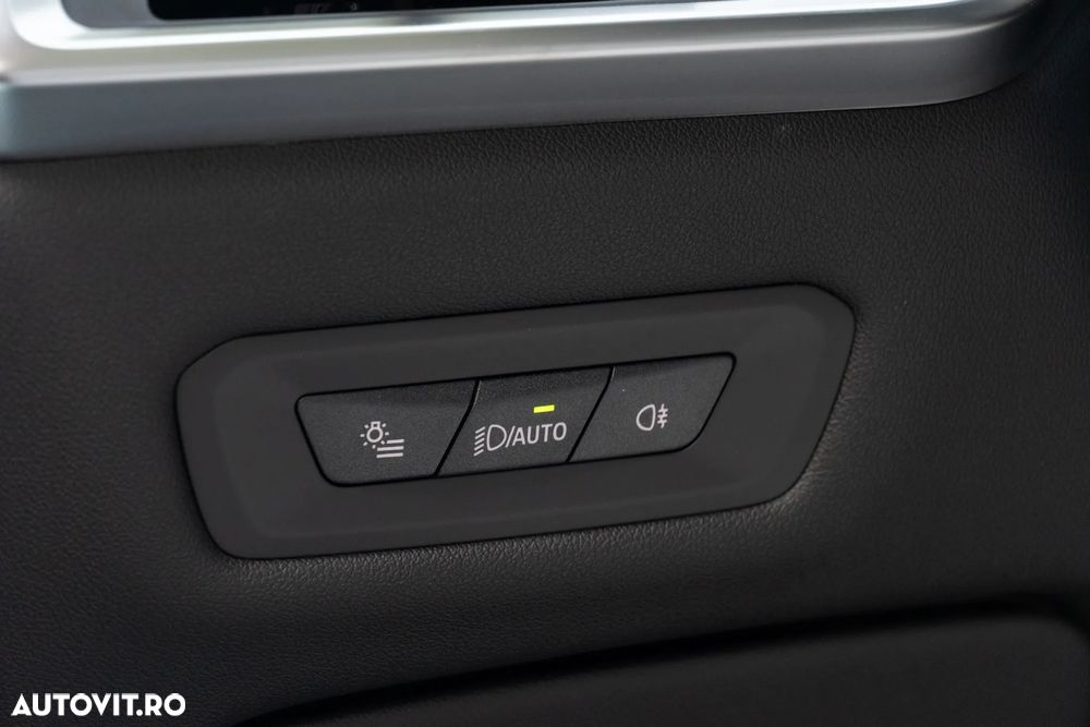 BMW X6 xDrive40d AT MHEV - 25