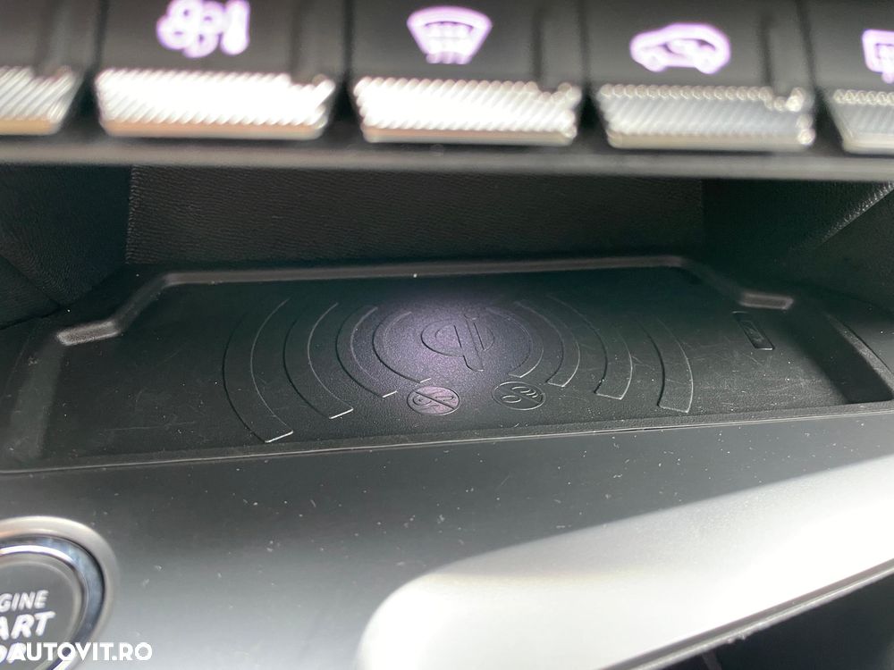 Peugeot 308 1.2L PureTech S&S EAT8 GT Pack - 25