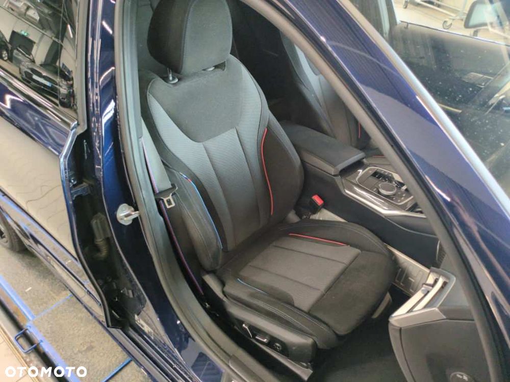 BMW Seria 3 320d xDrive mHEV M Sport - 3