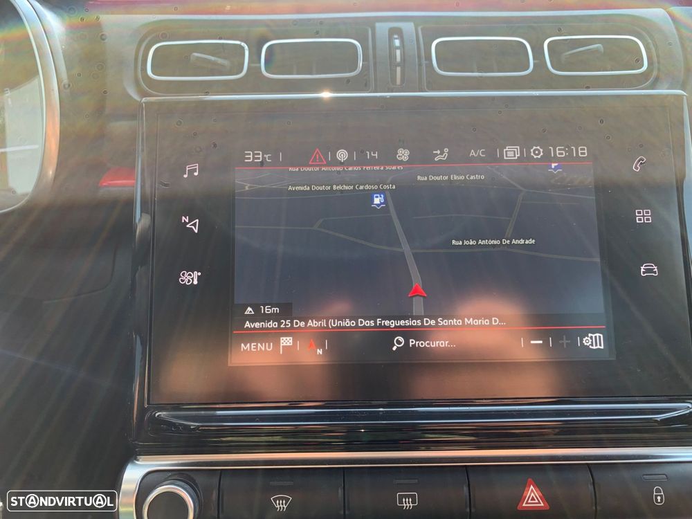 Citroën C3 1.2 PureTech Shine - 6