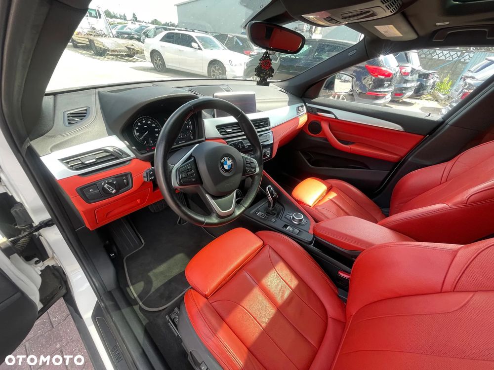 BMW X2 - 11