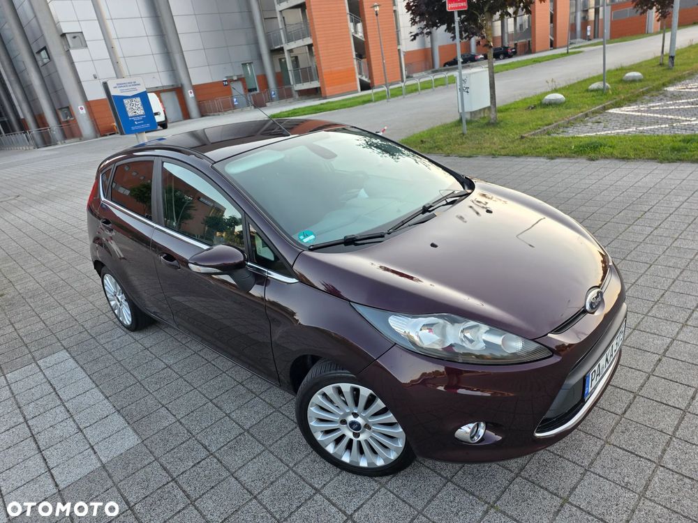 Ford Fiesta 1.4 Champions Edition - 4