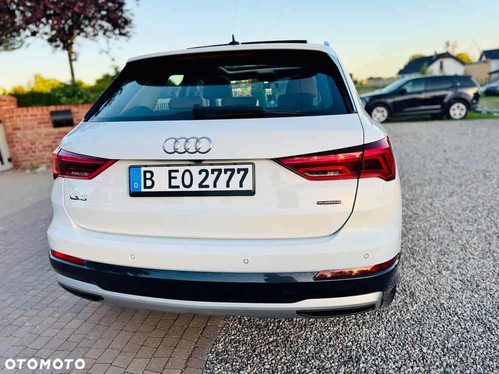 Audi Q3 40 TDI Quattro S tronic S line - 22