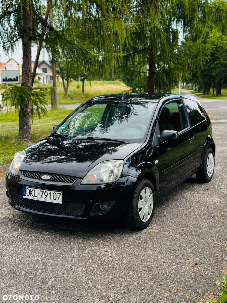 Ford Fiesta - 1