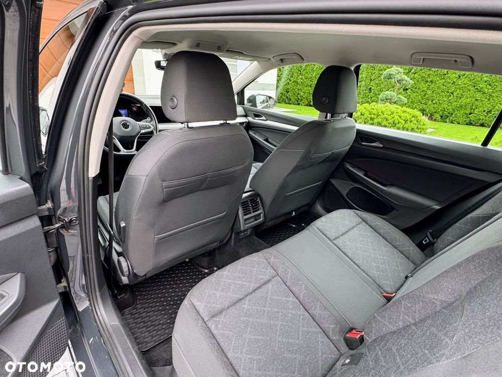 Volkswagen Golf VIII 2.0 TDI Life - 10