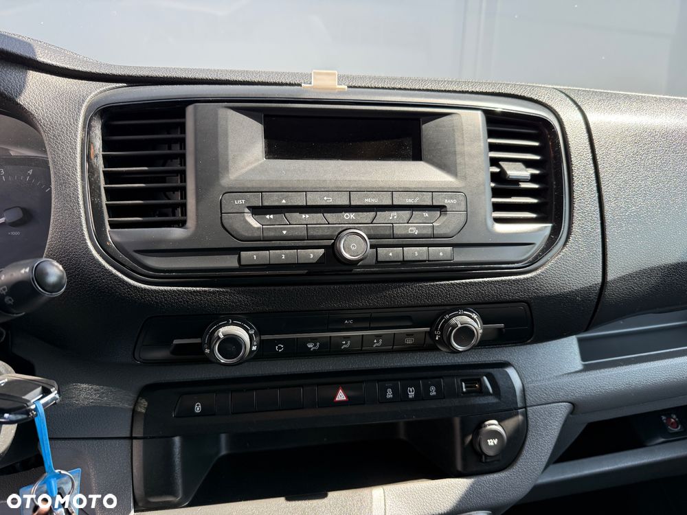 Opel Vivaro - 15
