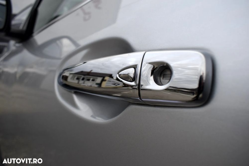 Renault Koleos ENERGY dCi 175 4WD INTENS - 11