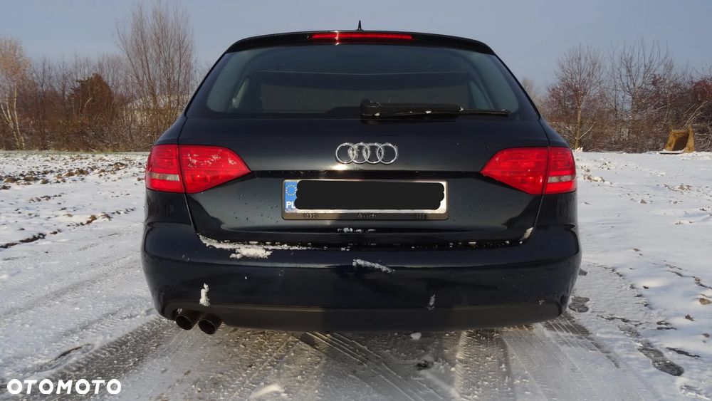 Audi A4 Avant 2.0 TDI - 11