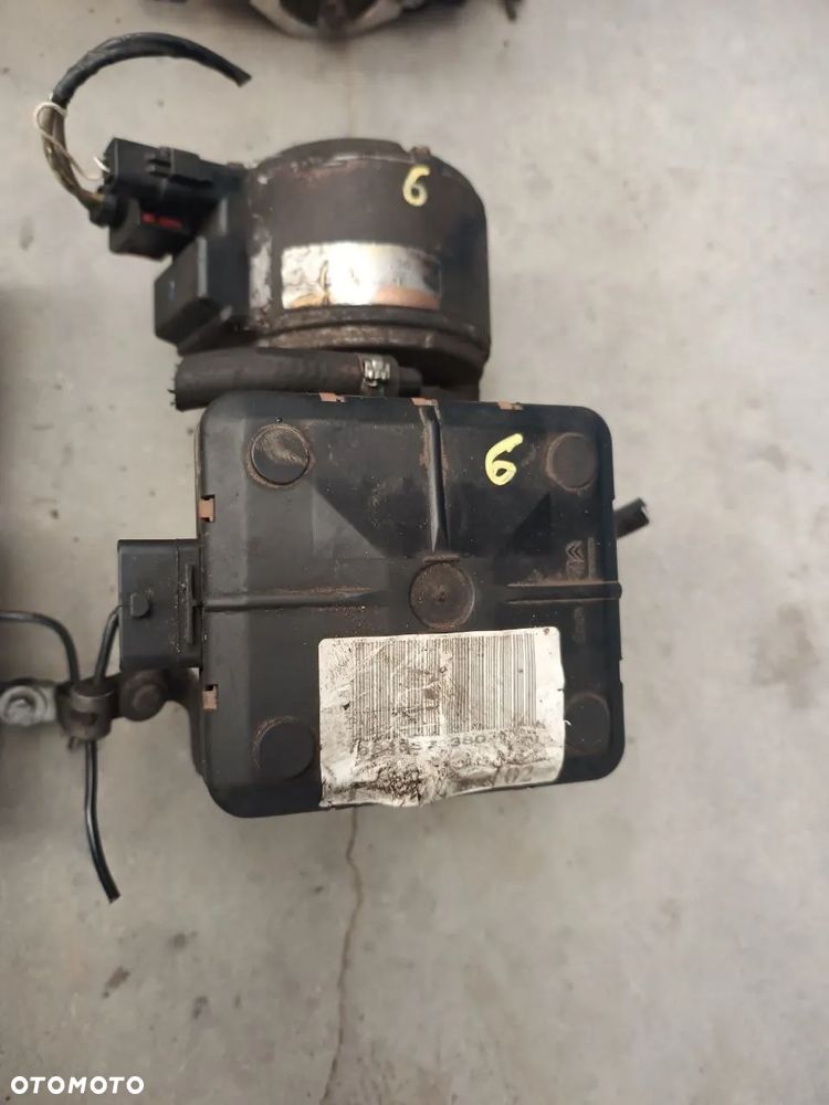 POMPA ZAWIESZENIA CITROEN C5 C 5 II III I 1 2 3 C6 - 7