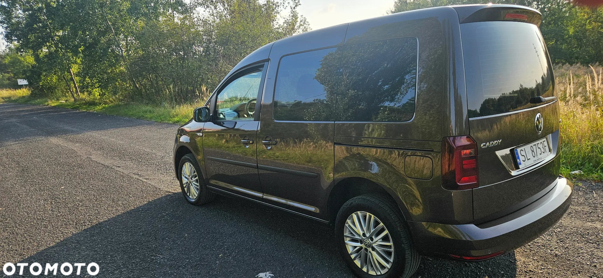 Volkswagen Caddy 2.0 TDI Trendline 4Motion - 4
