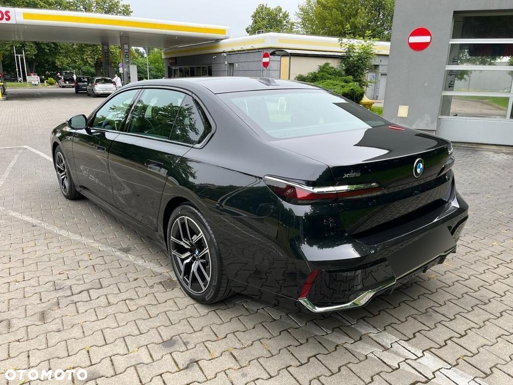 BMW Seria 7 740d xDrive sport - 8