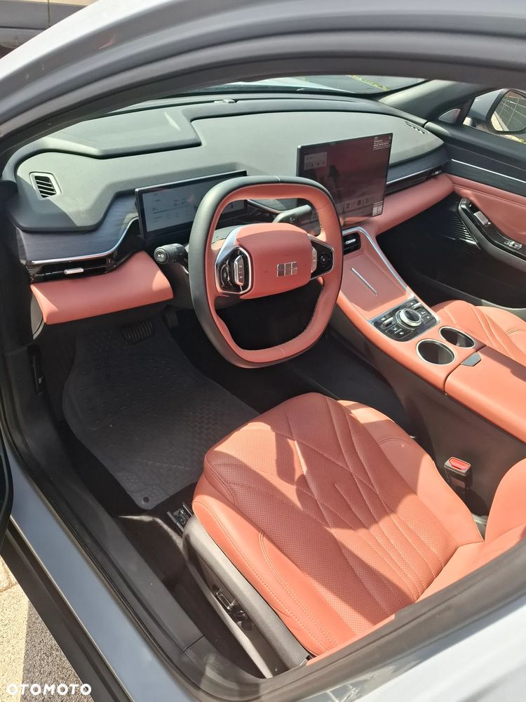 Geely Inny - 12