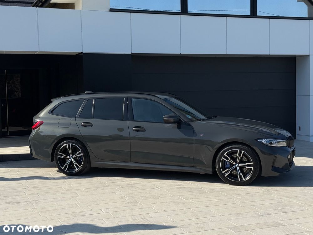 BMW Seria 3 320d Touring xDrive M Sport - 37