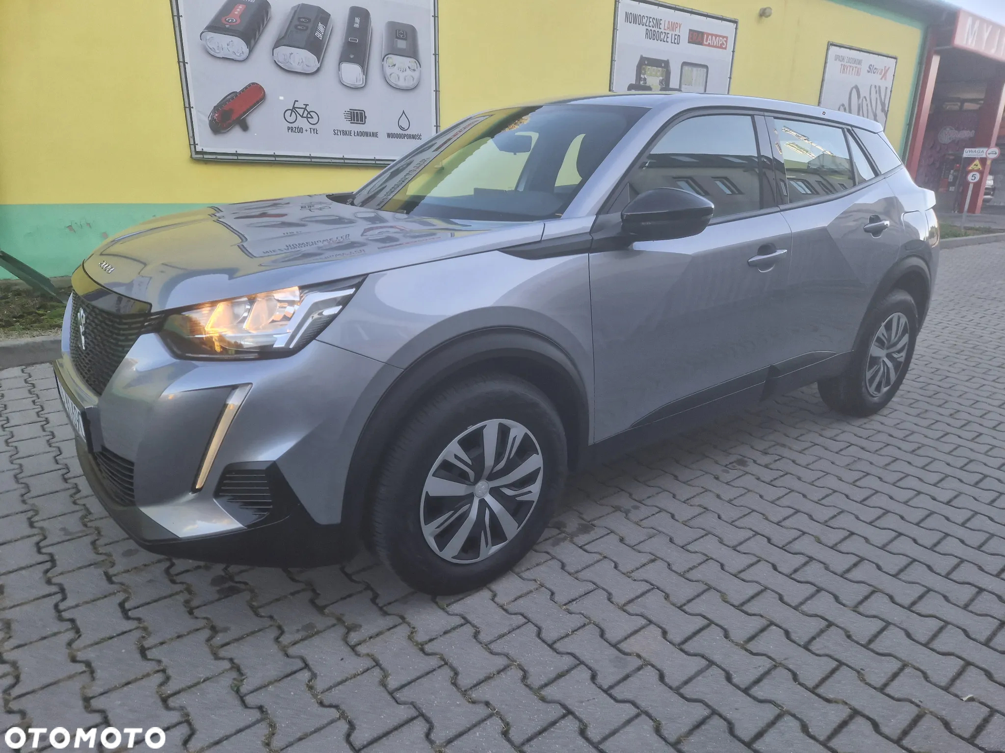 Peugeot 2008 PureTech 100 Allure - 7