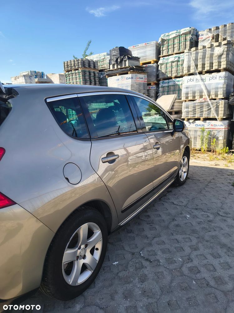 Peugeot 3008 2.0 HDi Active - 16