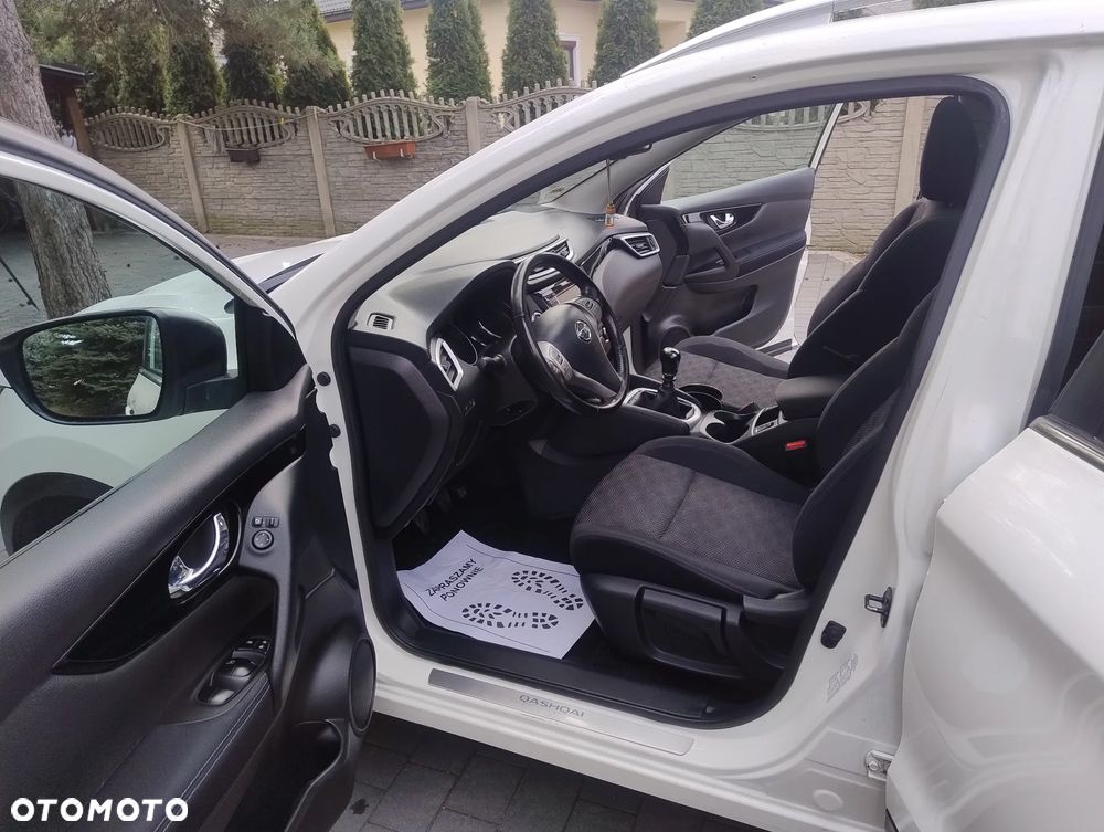Nissan Qashqai 1.6 DIG-T 360 - 10