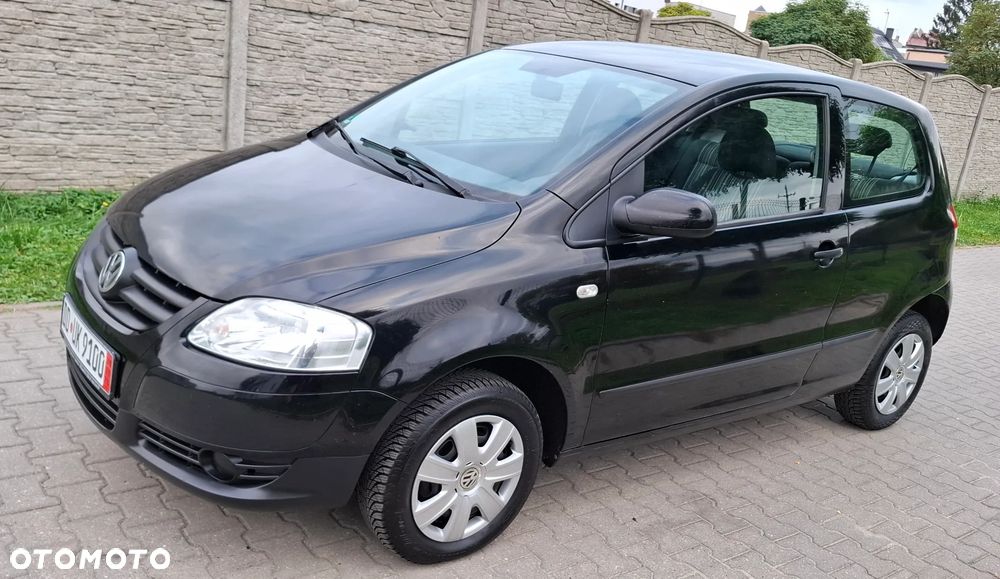 Volkswagen Fox 2004 photo 5