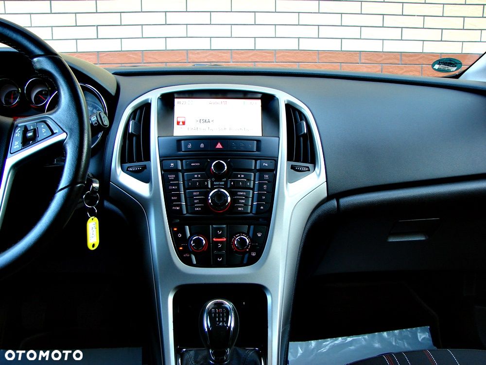 Opel Astra 1.4 Turbo Cosmo - 22