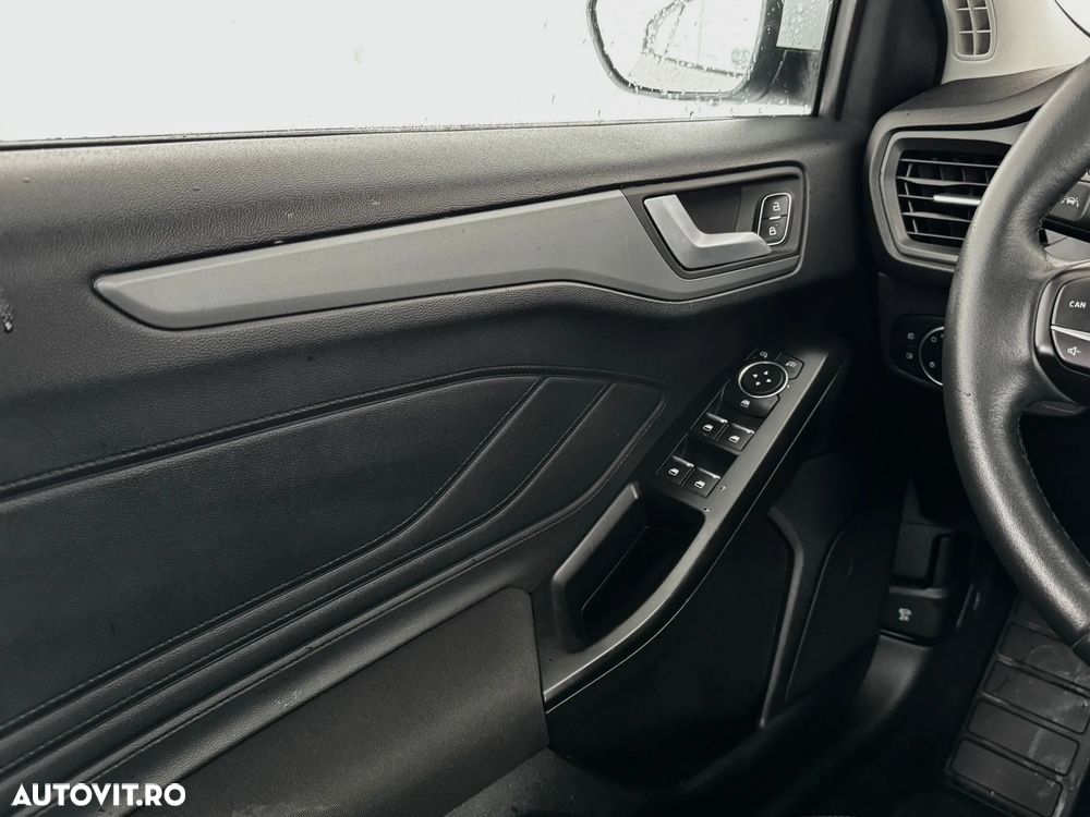 Ford Focus 1.5 EcoBlue Trend - 23