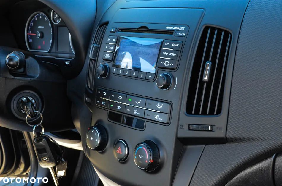 Hyundai i30 1.4 blue Comfort - 37