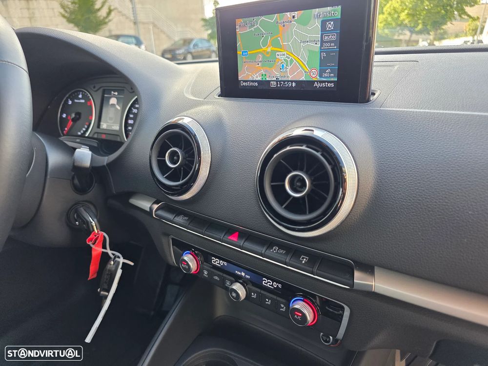 Audi A3 Limousine 1.6 TDI Sport - 24