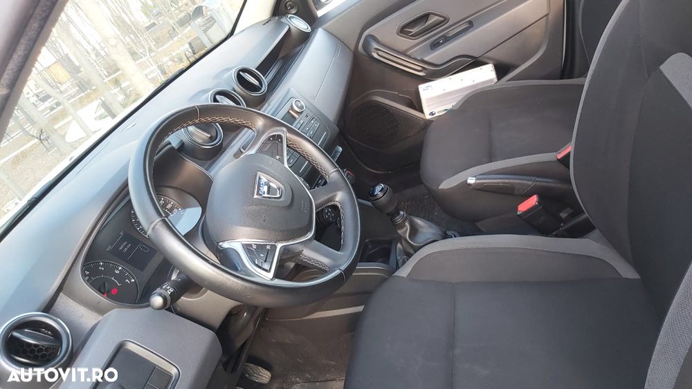 Dacia Duster TCe 100 Comfort - 11