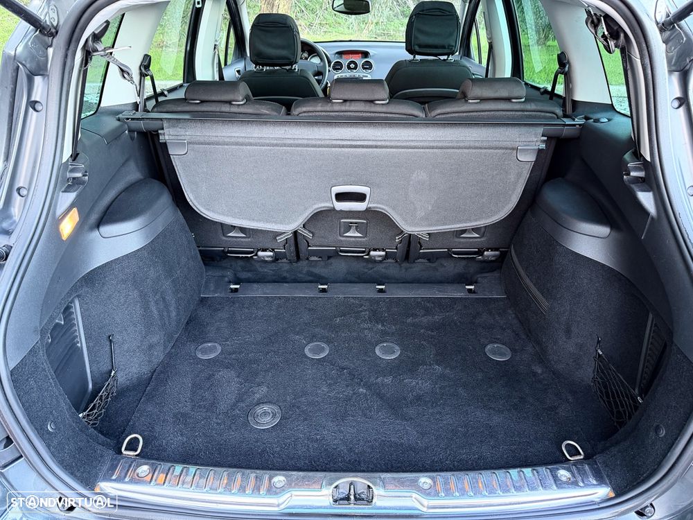 Peugeot 308 SW 1.6 HDi Sport CVM6 - 34