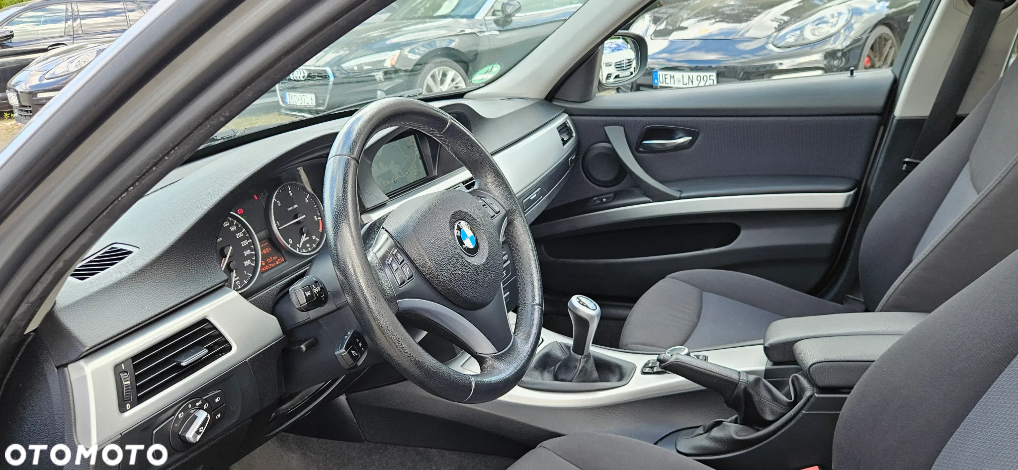 BMW Seria 3 316d Touring Modern Line - 29