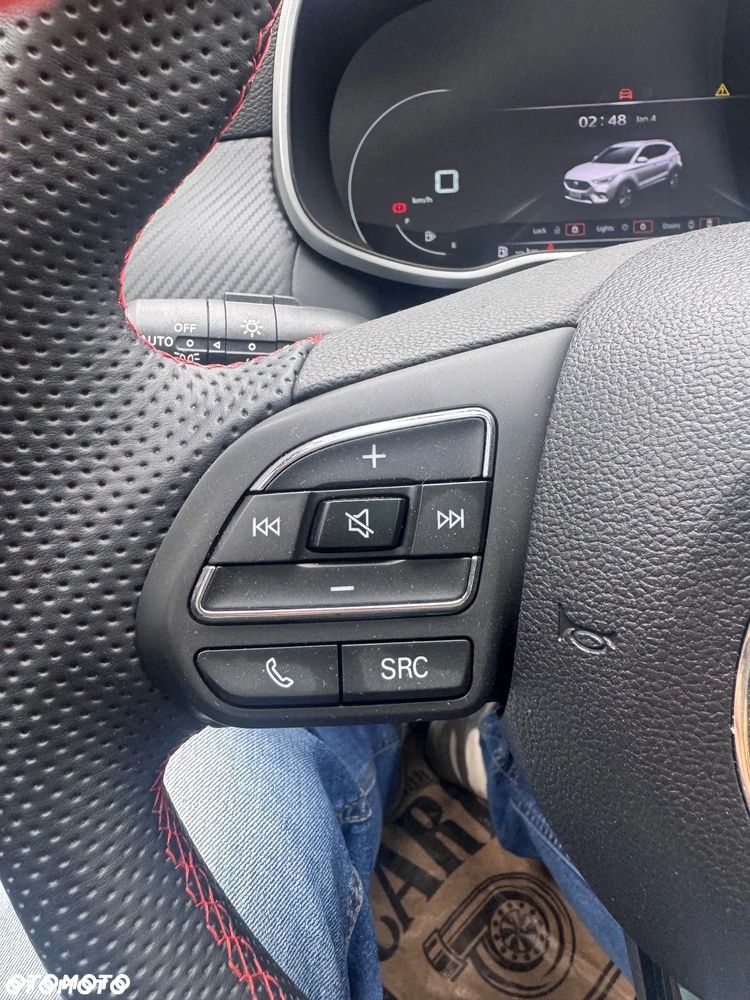 MG ZS 1.0 T-GDI Exclusive - 16