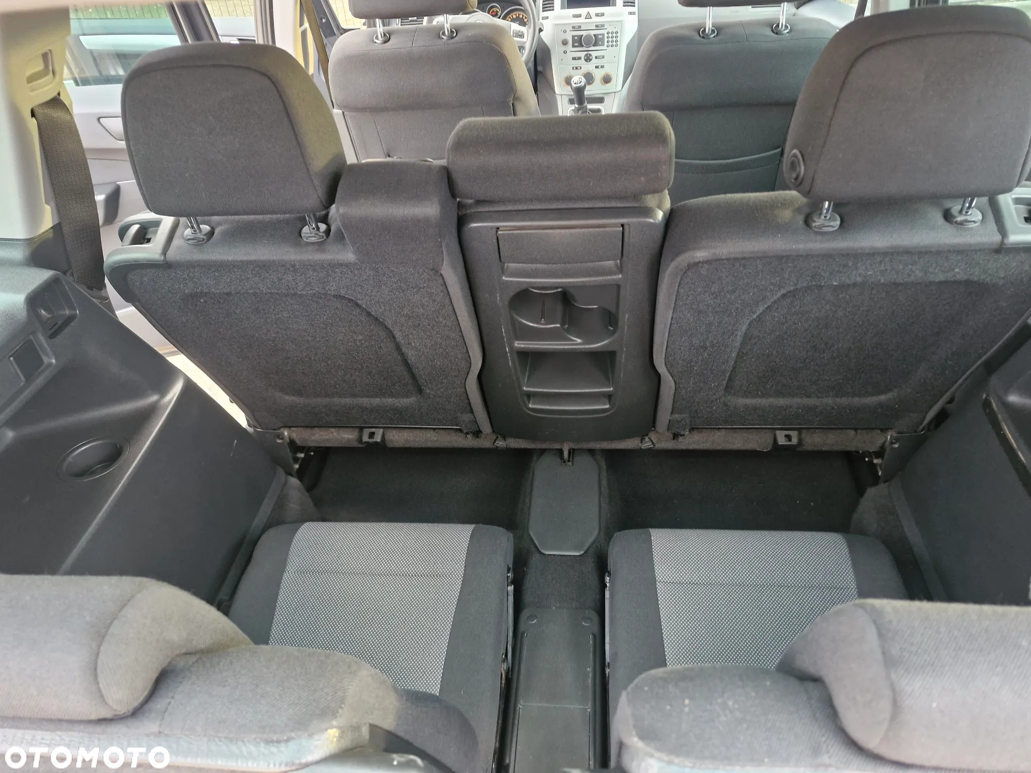 Opel Zafira 1.6 Enjoy - 17