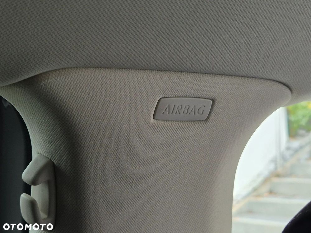 Volkswagen Passat 2.0 TDI BMT Highline - 13