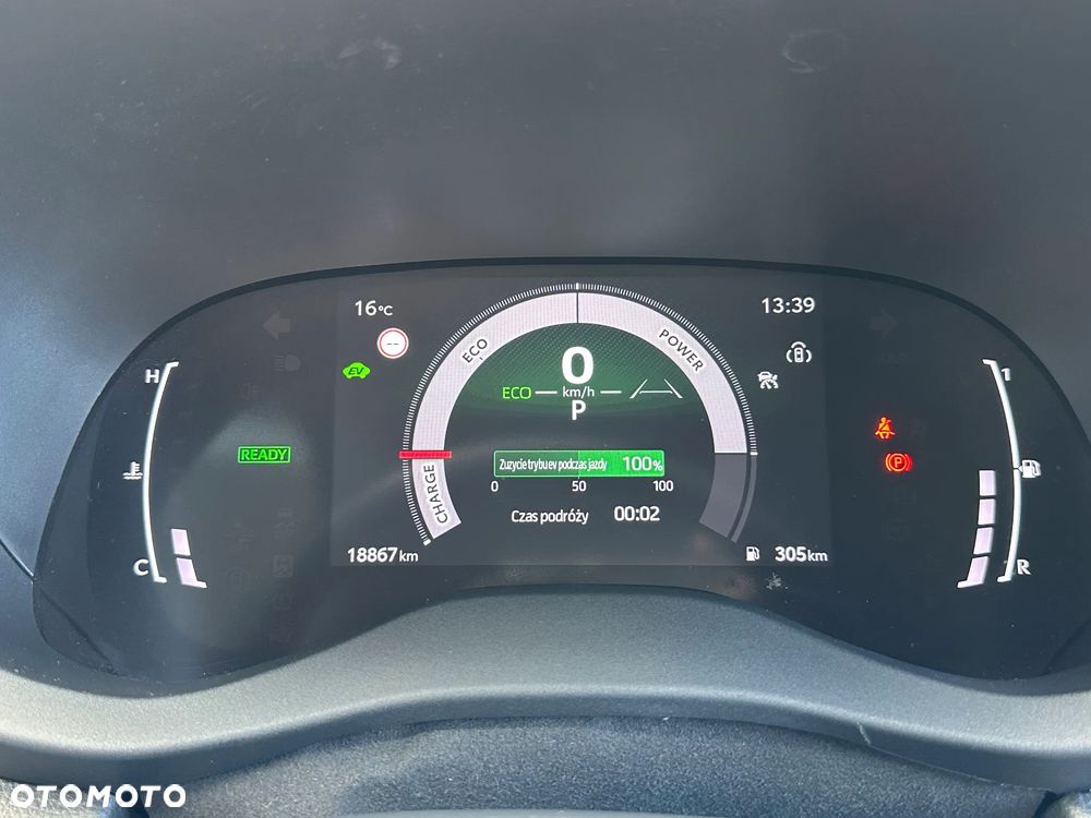 Toyota Yaris Cross - 15