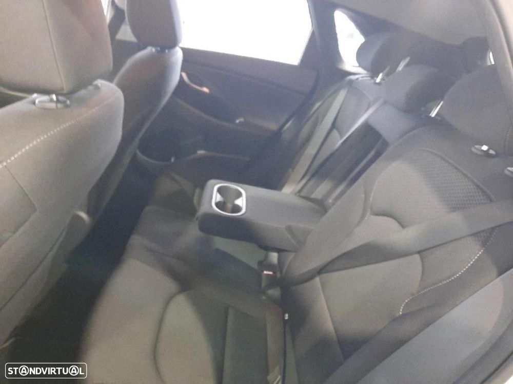 Hyundai i30 1.6 CRDI STyle - 4