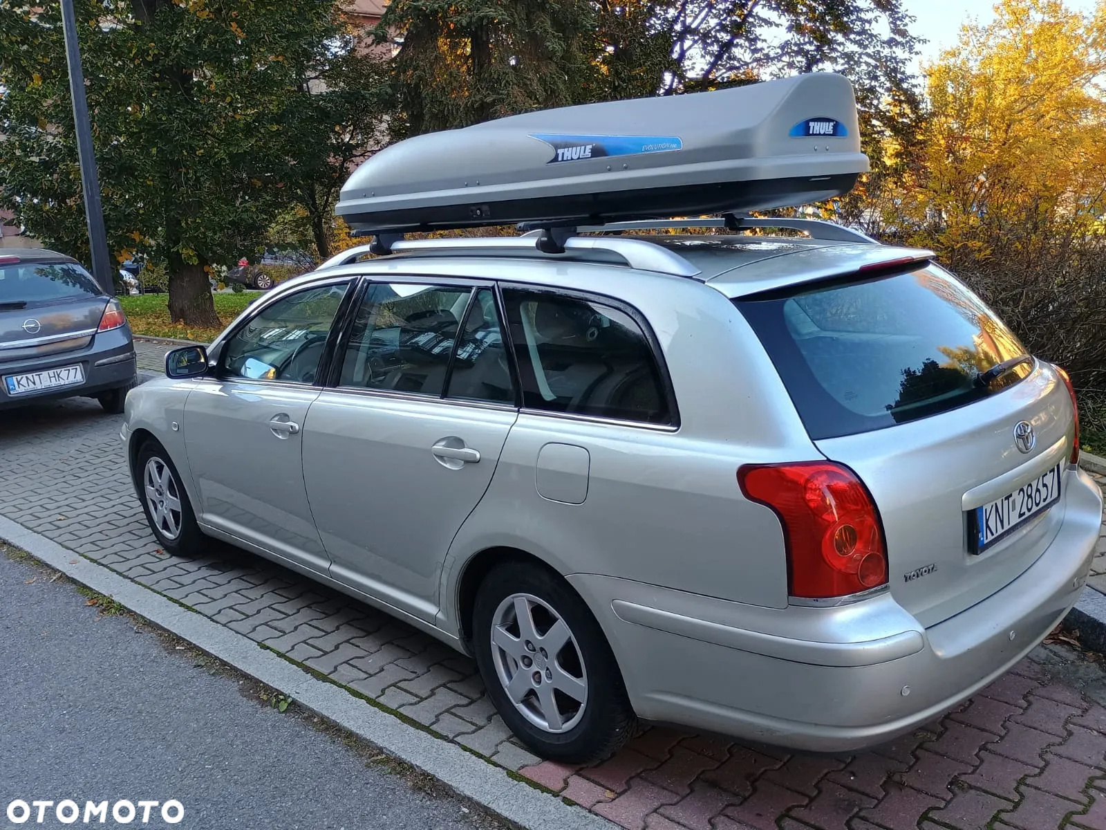 Toyota Avensis 1.8 VVT-i Sol - 3