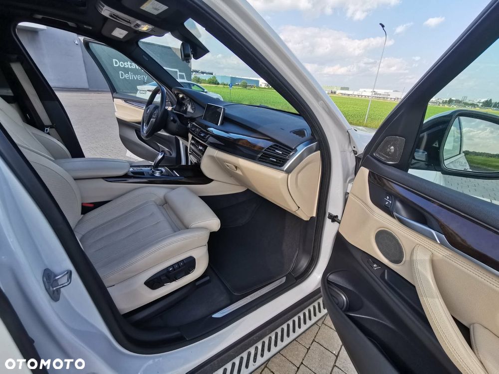 BMW X5 xDrive35i - 13