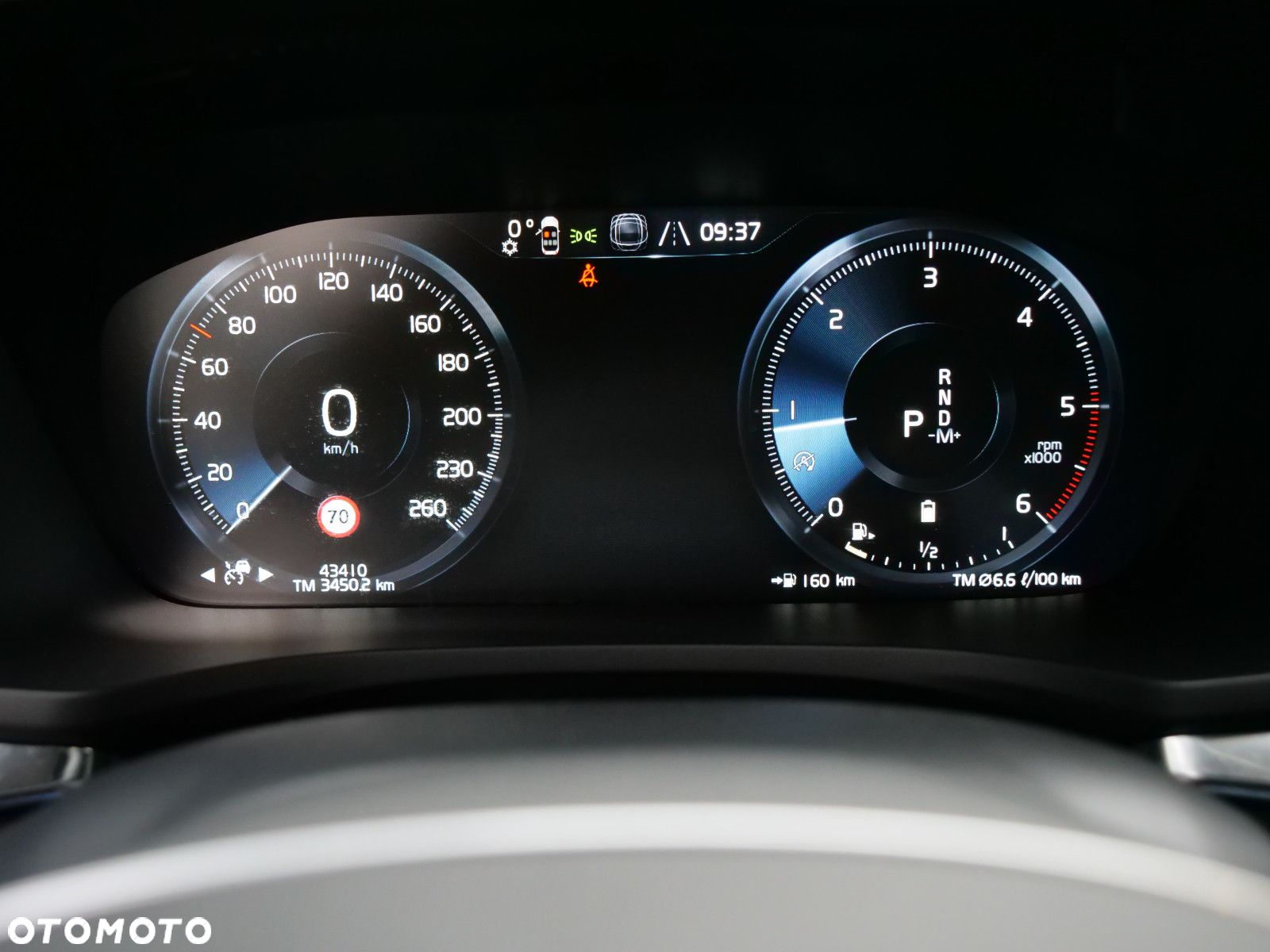 Volvo V60 Cross Country - 20