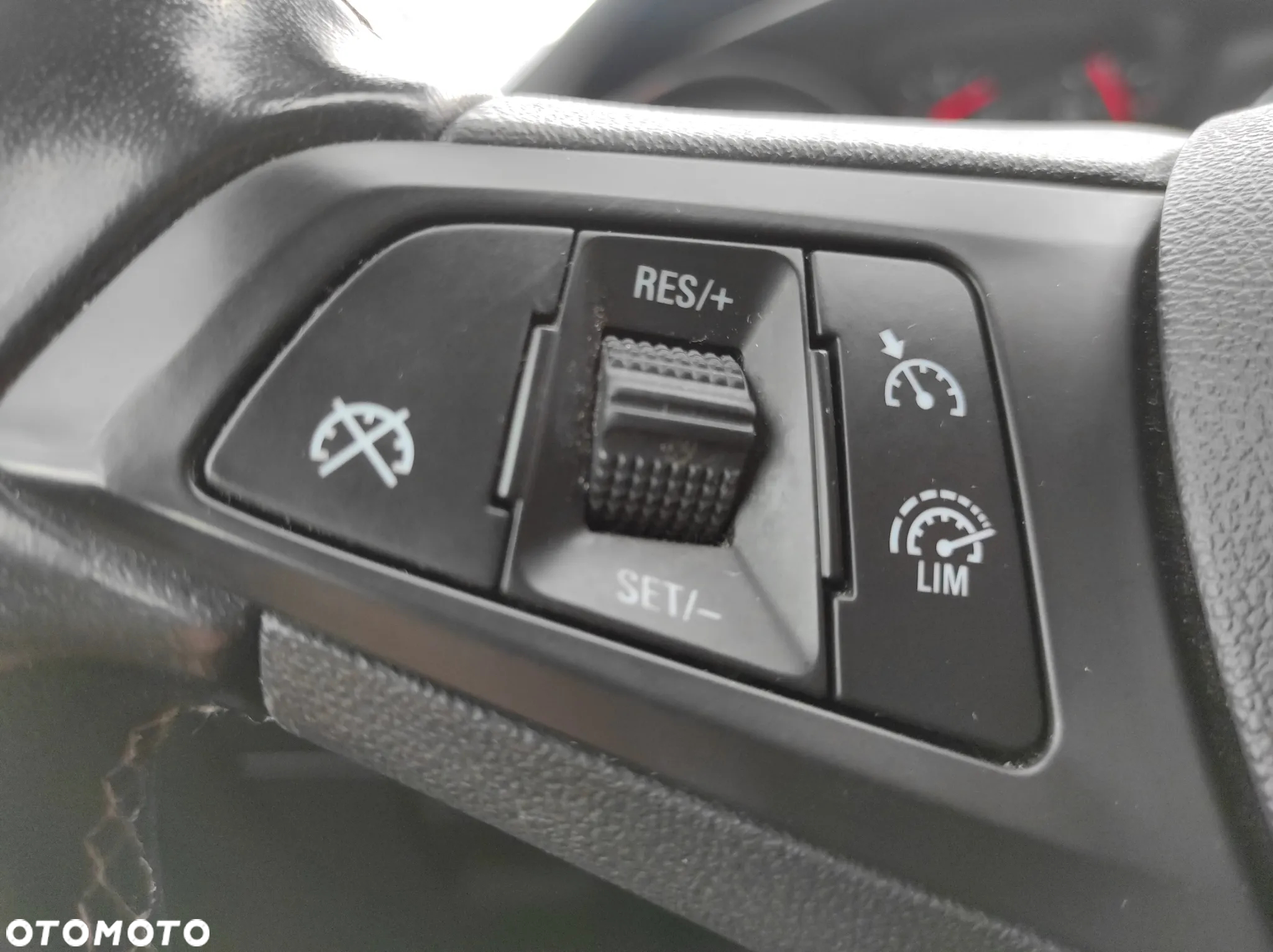 Opel Astra V 1.6 CDTI Enjoy - 10