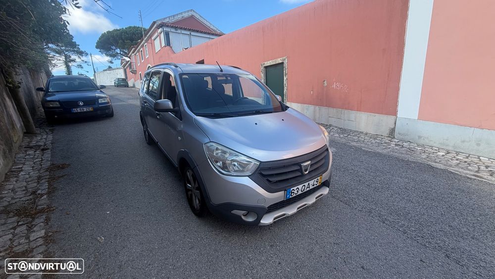 Dacia Lodgy 1.5 dCi Stepway 7L - 4