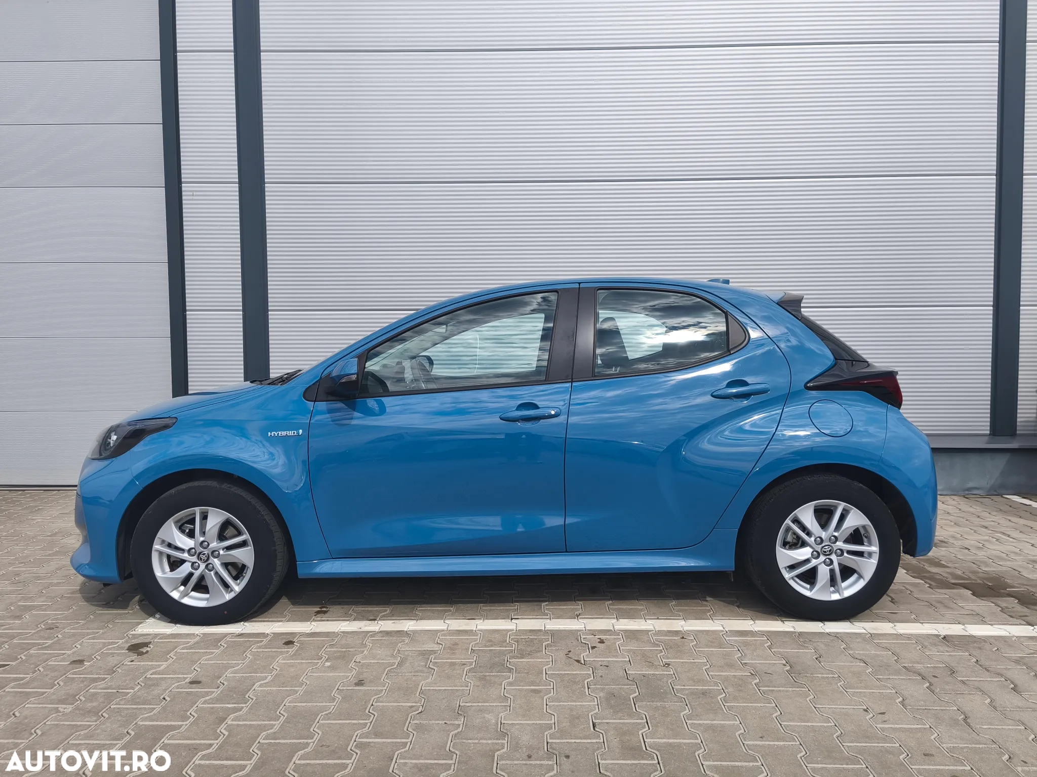 Toyota Yaris - 2