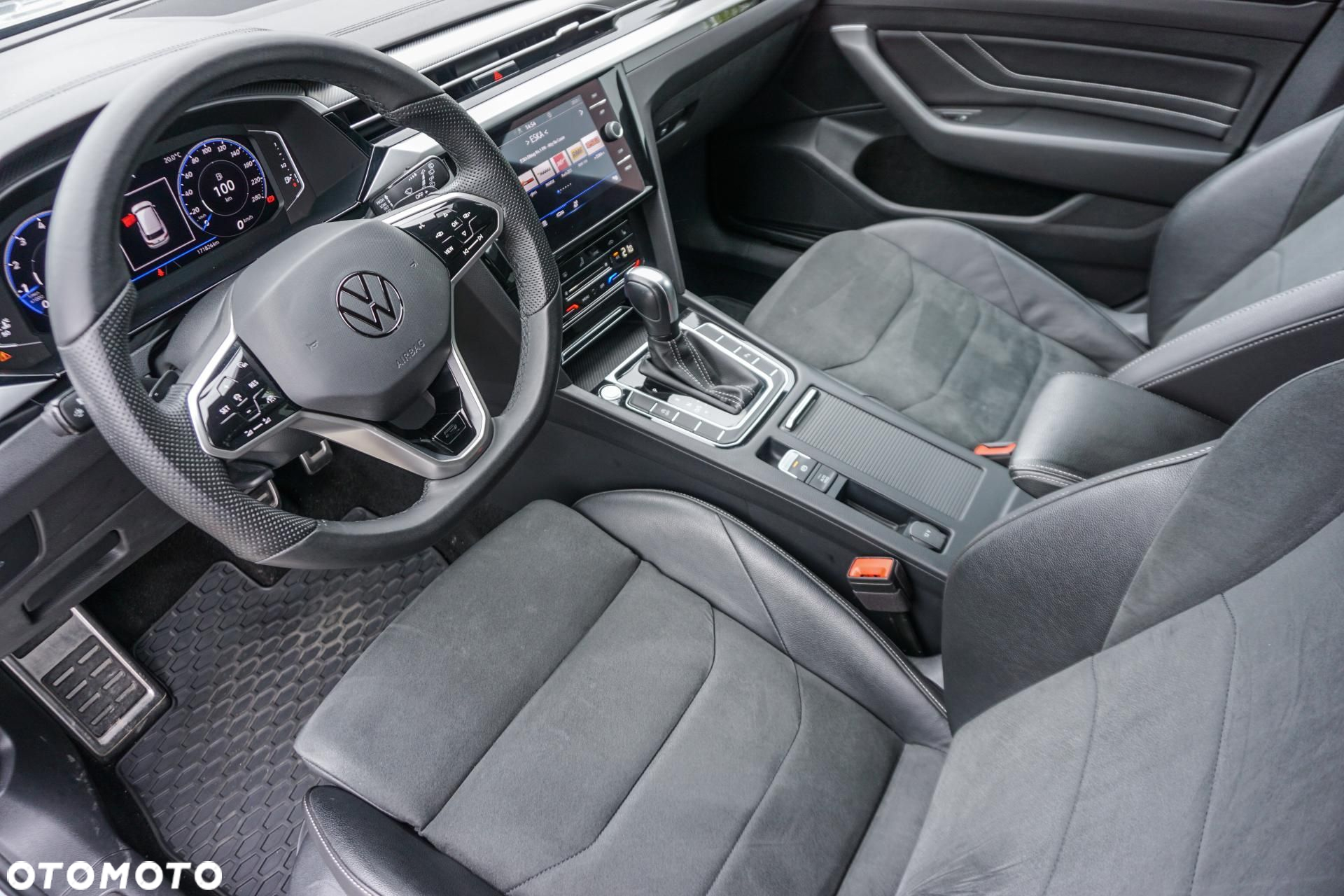 Volkswagen Arteon 2.0 TSI R-Line DSG - 9