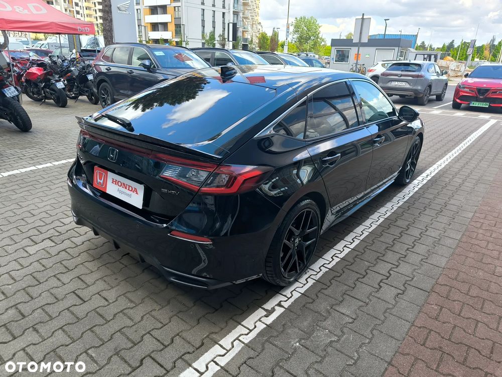 Honda Civic 2.0 i-MMD Advance CVT - 4